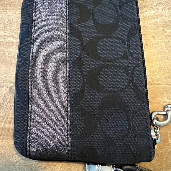 Vintage Coach Jacquard Logo Signature Stripe Shimmery Wristlet Y2K EUC - Picture 5 of 6